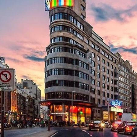 Alegria Urbana Cerca De Calle Alcala มาดริด ภายนอก รูปภาพ